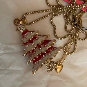 Betsy Johnson red Christmas tree wow